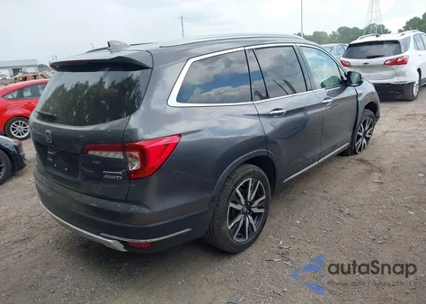 2019 Honda Pilot Touring из США, поврежденный, VIN 5FNYF6H65KB037613